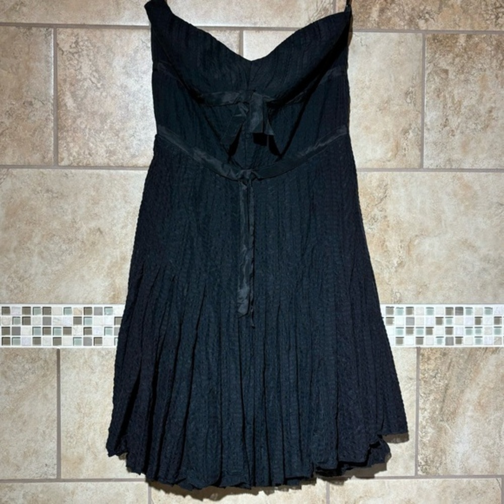 Marc by Marc Jacobs Black Silk Mini Dress Size 8 V-Neck Strapless Cocktail